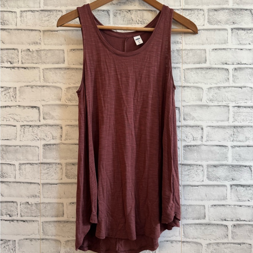 Women’s Old Navy maroon oversized LUXE tank top Small